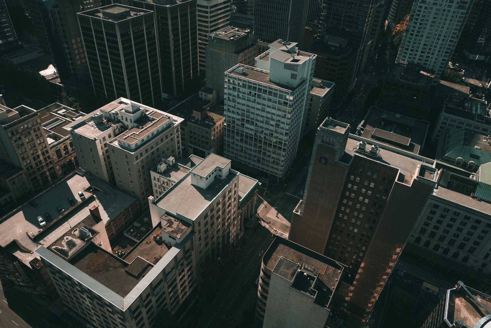 More than half of businesses that closed during the pandemic won't reopen 2 vancouver 4640671 1920