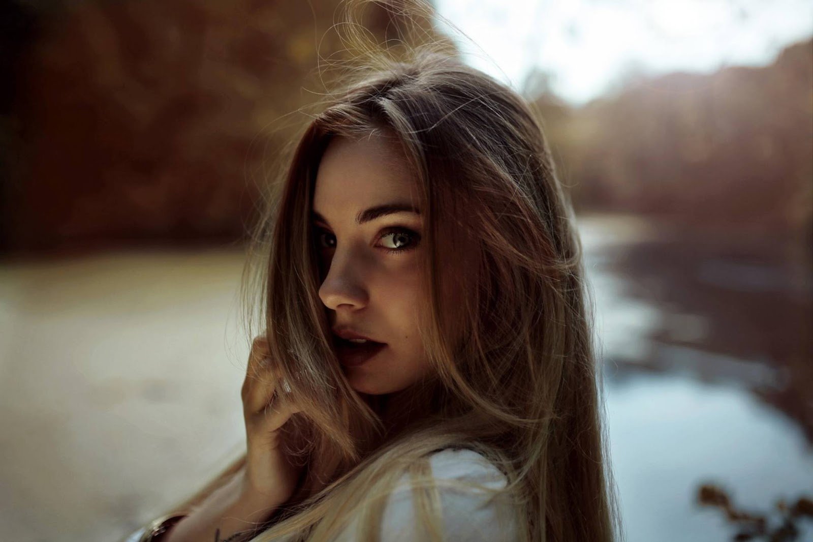 20 Summer Hair Colour Ideas for Brunettes 17 AD 4nXePhSszrIC265OIid5XNT7Xrp Bl5MltQrXXq4GWU1tF8TqdB2ll s0pBryad2 c O2pLwxReU29FWLPG7d0Cx25kt9OiF3sEGbXs6laYdZqKYmzaPVf7F2Gt0 RJ2cVrR I U0NQ