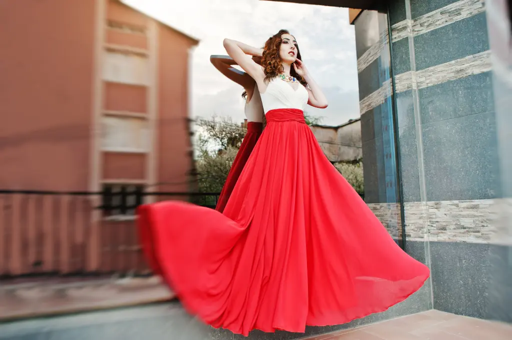 Sleeveless Ruffle 