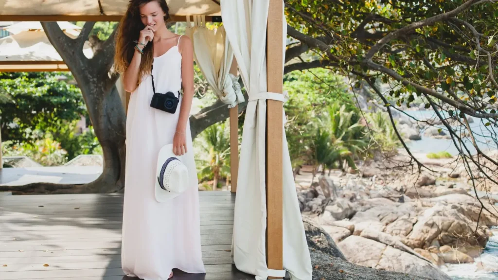 Essentials for Daytime Glamping Outfits