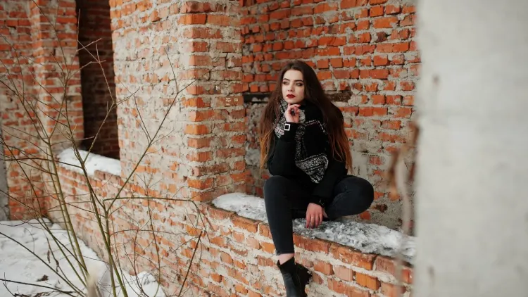 Makeup and Hair Time in Grunge Outfits