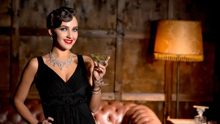 Cult Fashion Designers of the 20s