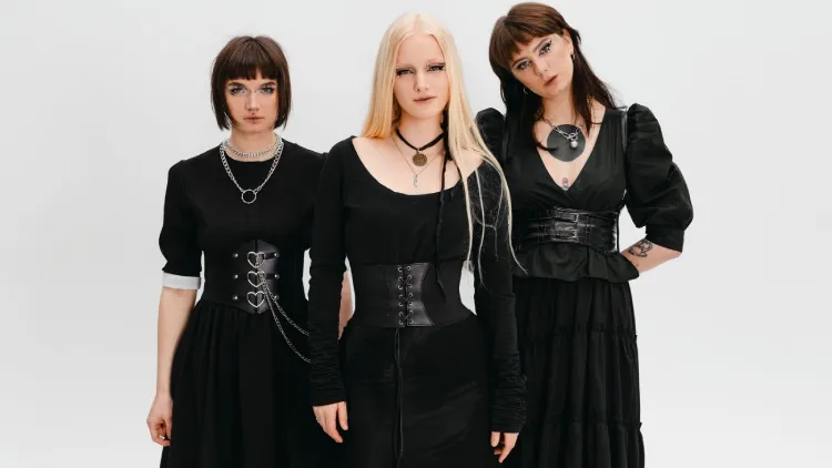 Key Elements of Goth Fashion