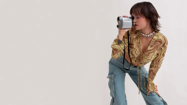 How to wear retro movement fashion